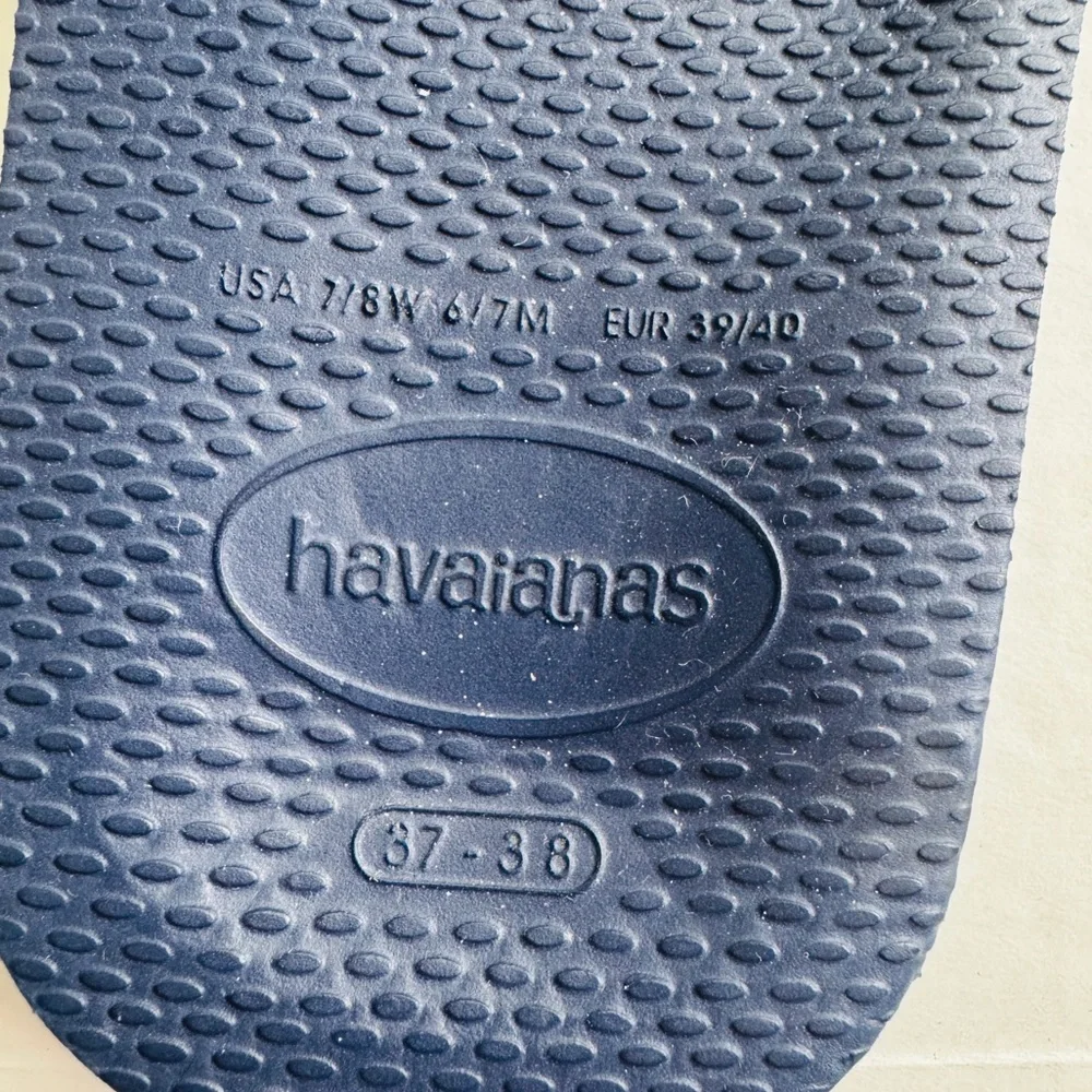 Havaianas unisex rubber slides navy blue size 6/7 sandals
